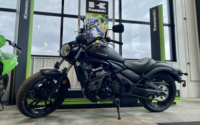 2023 Kawasaki Vulcan® S Base