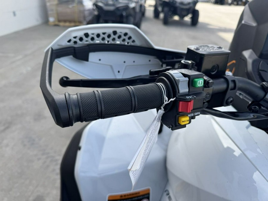 2026 Can-Am® Renegade X mr 650