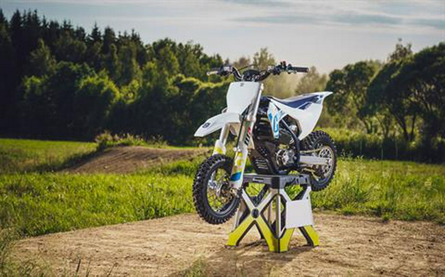 2023 Husqvarna EE 3