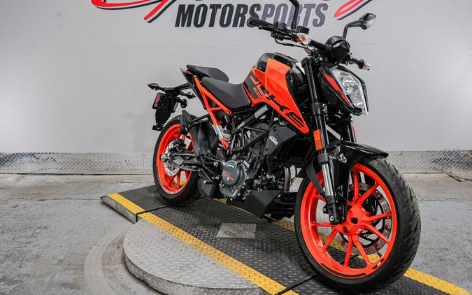 2022 KTM 200 Duke