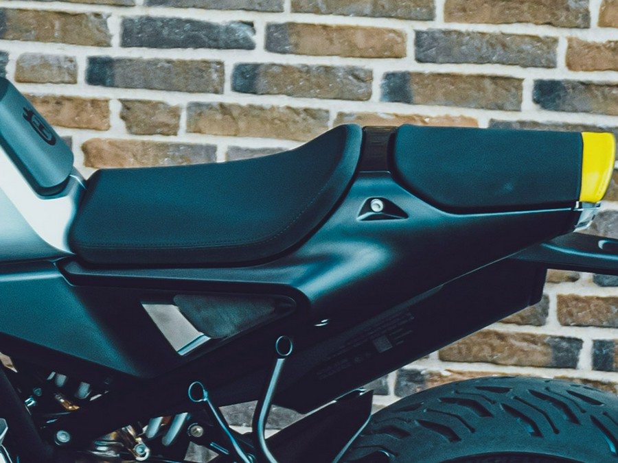 2025 Husqvarna Vitpilen 801