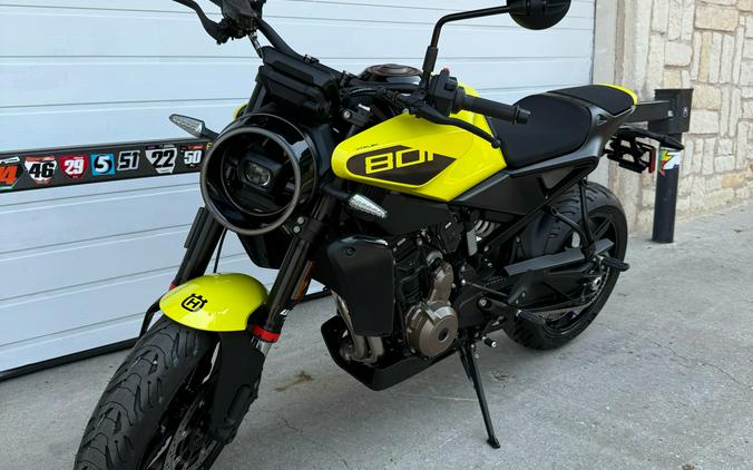 2025 Husqvarna Vitpilen 801