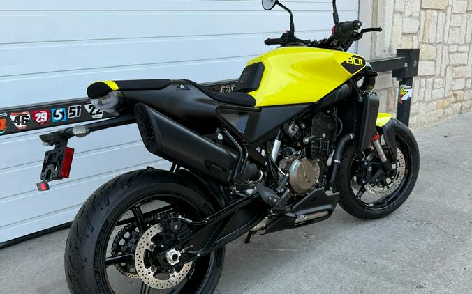 2025 Husqvarna Vitpilen 801