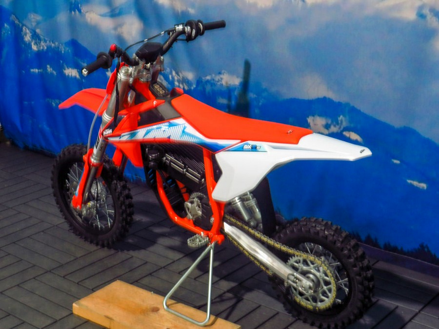 2024 KTM SX-E 5