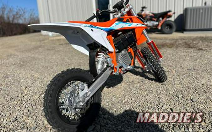 2023 KTM SX-E 5