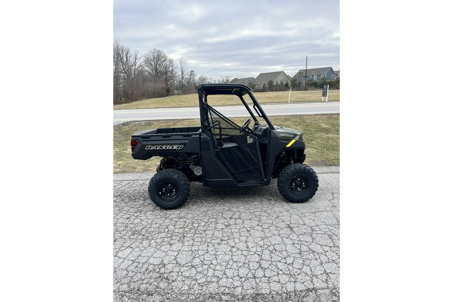 2024 Polaris Industries Ranger® 1000 Base