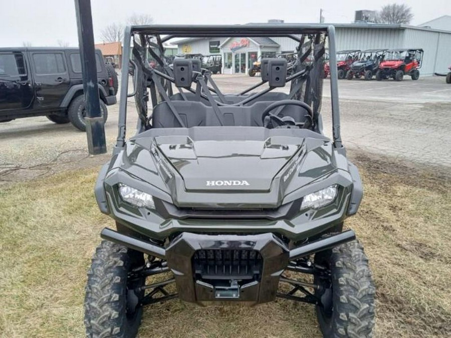 2024 Honda® Pioneer 1000-6 Deluxe Crew