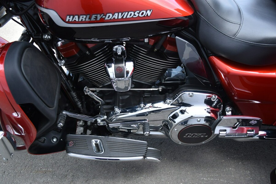2021 Harley-Davidson CVO Tri Glide