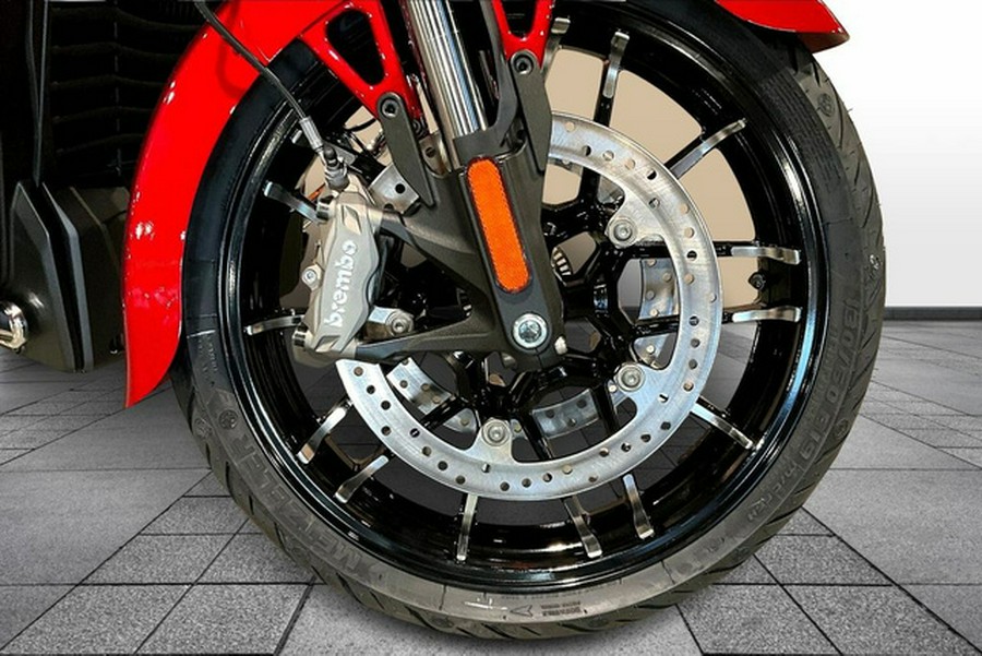 2025 Indian Challenger Limited 112 W/Powerband Audio Sunset R