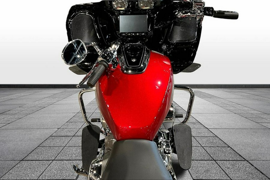 2025 Indian Challenger Limited 112 W/Powerband Audio Sunset R