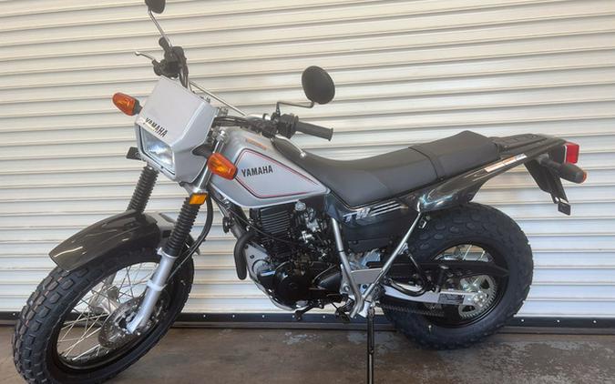 2026 Yamaha TW 200