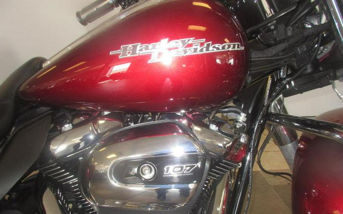 2017 Harley-Davidson® FLHXS - Street Glide® Special