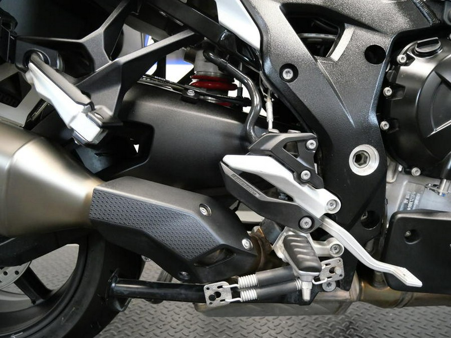 2024 BMW S 1000 XR Light White/M Motorsport