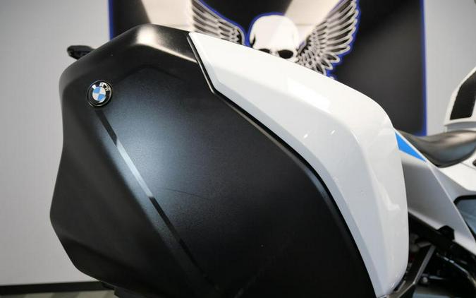 2024 BMW S 1000 XR Light White/M Motorsport