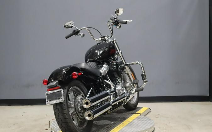 2024 Harley-Davidson Softail Standard FXST