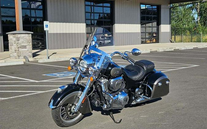 2025 Indian Springfield Black Metallic/Heavy Metallic