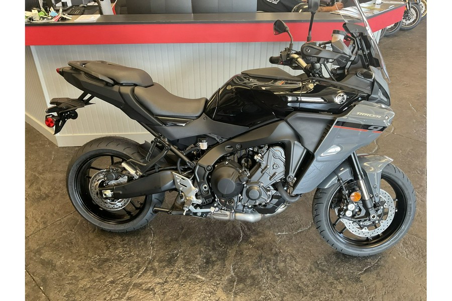 2025 Yamaha TRACER 9