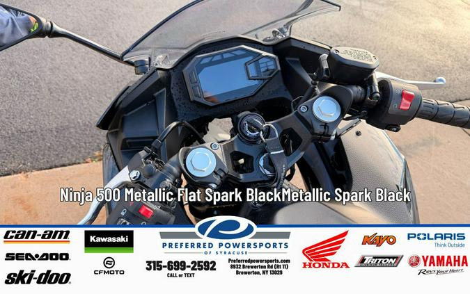2026 Kawasaki Ninja 500 Metallic Flat Spark Black/Metallic Spark Black