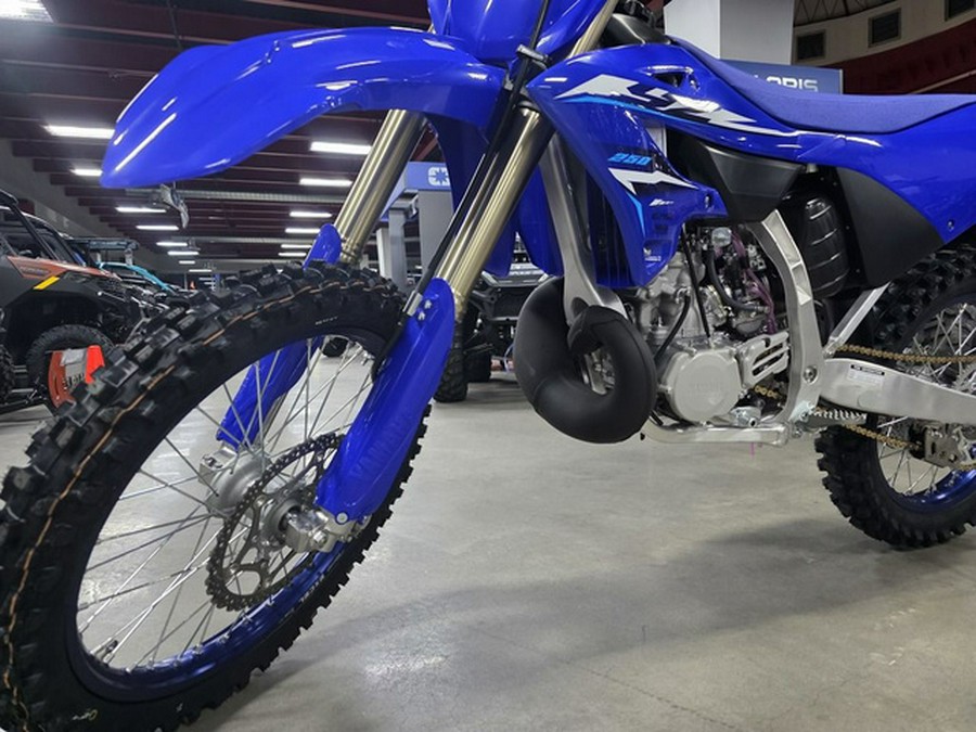 2026 Yamaha YZ 250 Team Yamaha Blue