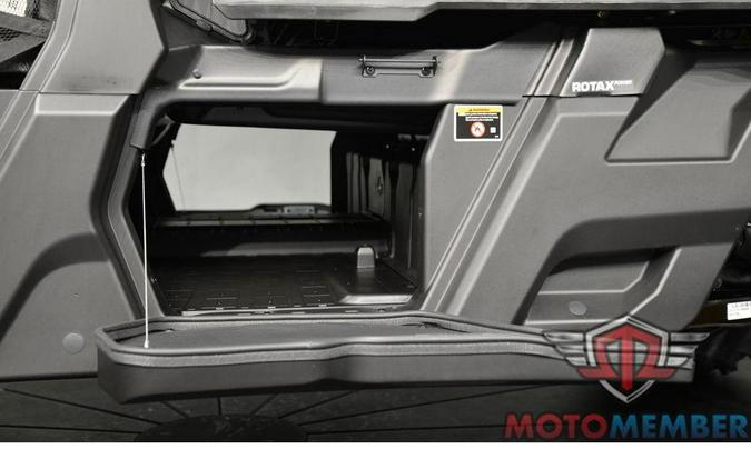 2026 Can-Am Defender PRO XT HD10