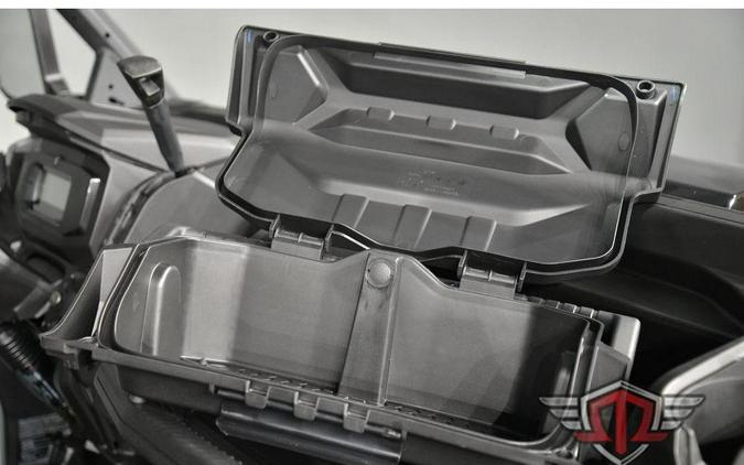 2026 Can-Am Defender PRO XT HD10