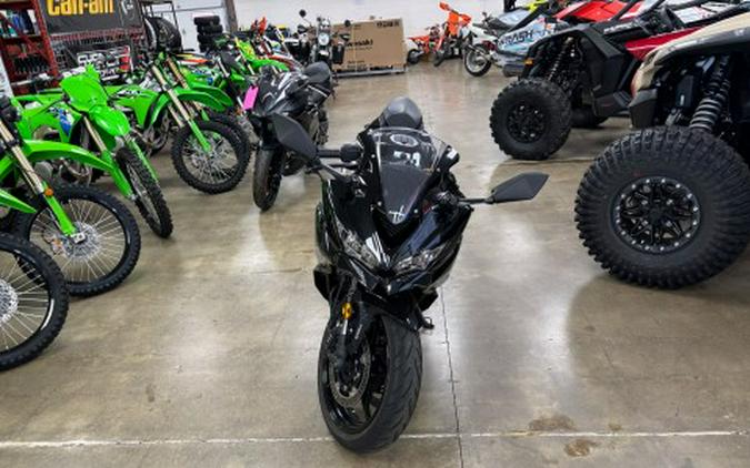 2025 Kawasaki Ninja® ZX™-4R ABS