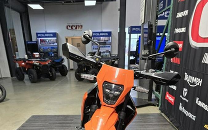 2026 KTM Enduro 390 R