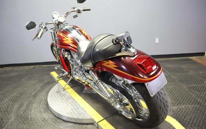 2005 CVO V-ROD Light Candy Cherry / Dark Candy Cherry