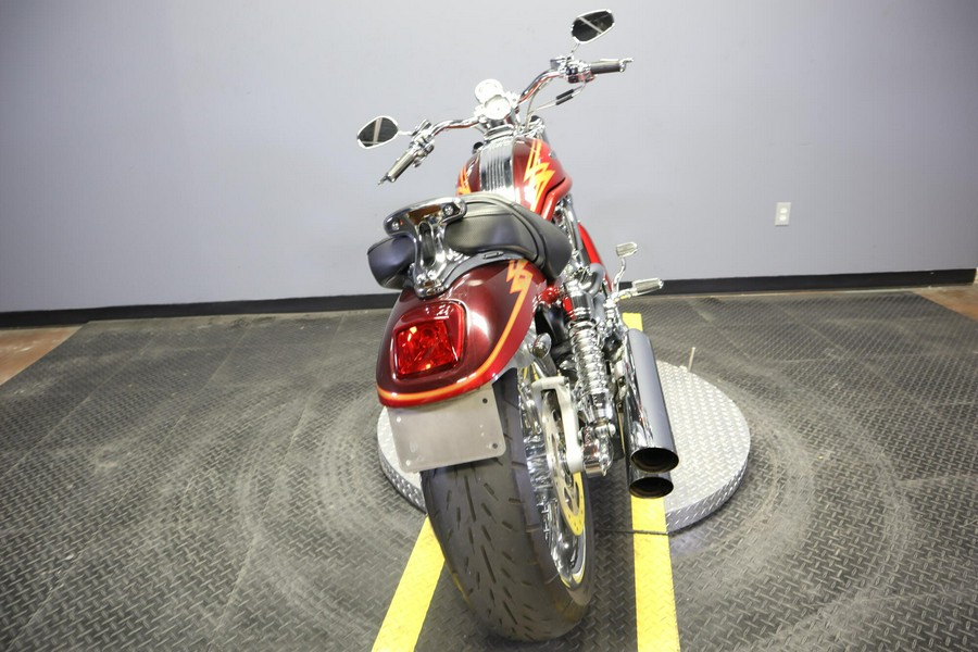 2005 CVO V-ROD Light Candy Cherry / Dark Candy Cherry