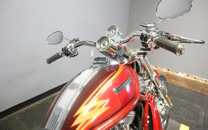 2005 CVO V-ROD Light Candy Cherry / Dark Candy Cherry