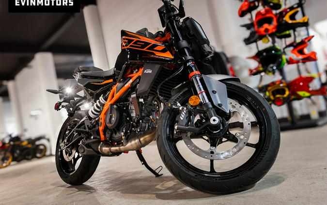 2026 KTM Duke 390