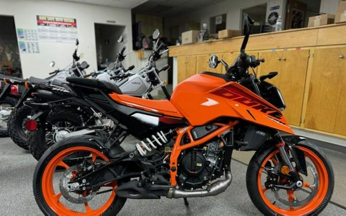 2024 KTM 390 Duke