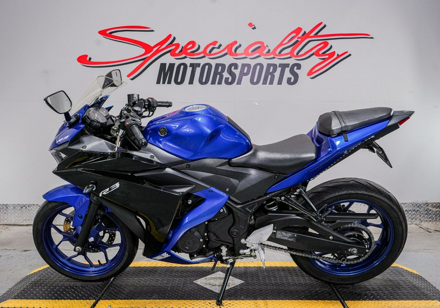 2015 Yamaha YZF-R3