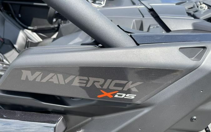 2024 Can-Am® Maverick X3 X ds Turbo RR Triple Black