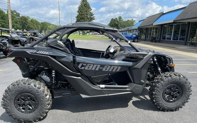 2024 Can-Am® Maverick X3 X ds Turbo RR Triple Black