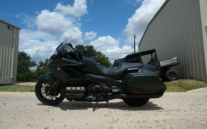 New 2024 HONDA GOLDWING MATTE ARMORED GREEN METALLIC