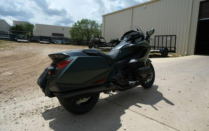 New 2024 HONDA GOLDWING MATTE ARMORED GREEN METALLIC