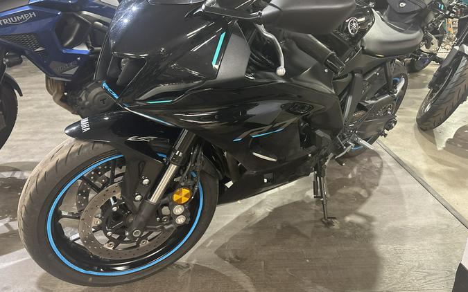 2022 Yamaha YZF-R7