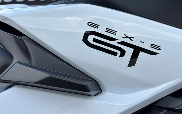 2026 Suzuki GSX-S1000GT+