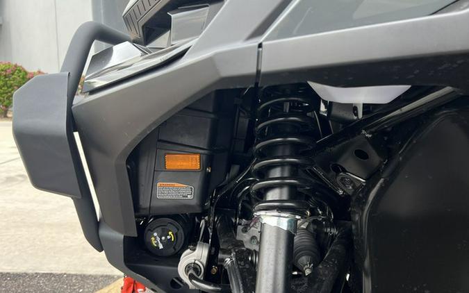 2027 Can-Am Defender XU MAX XT CAB HD10