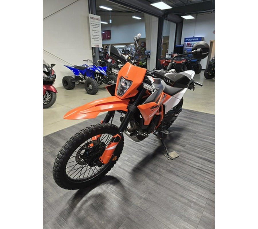 2026 KTM Enduro 390 R