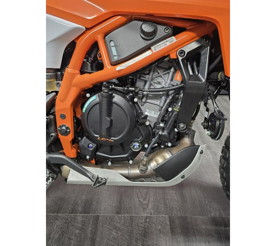 2026 KTM Enduro 390 R