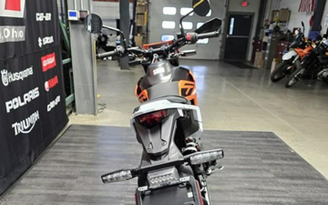 2026 KTM Enduro 390 R