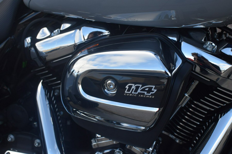 2024 Harley-Davidson® Road Glide® 3