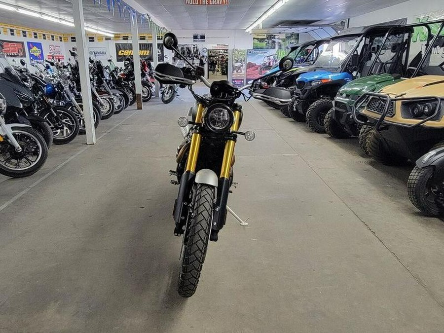 2022 Triumph Scrambler 1200 XE Sapphire Black