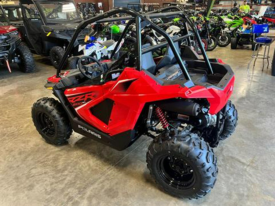 2025 Polaris RZR 200 EFI