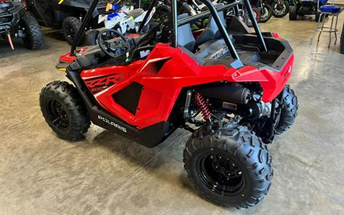 2025 Polaris RZR 200 EFI