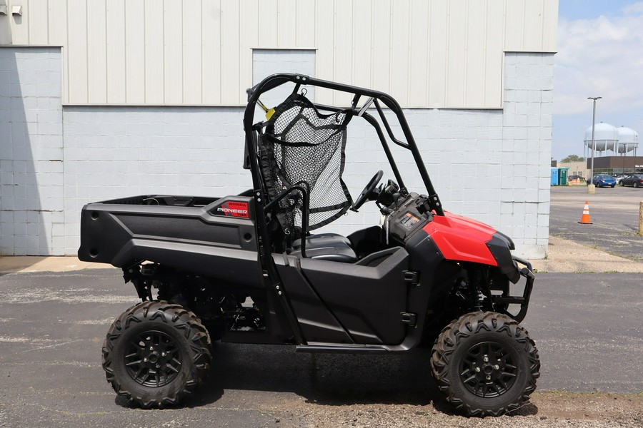 2025 Honda PIONEER 700 DELUXE
