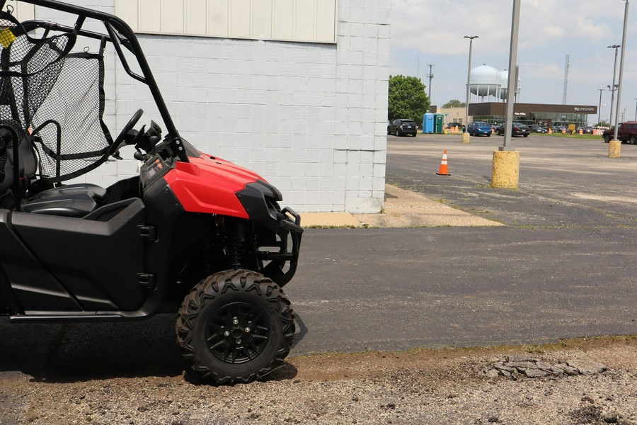 2025 Honda PIONEER 700 DELUXE