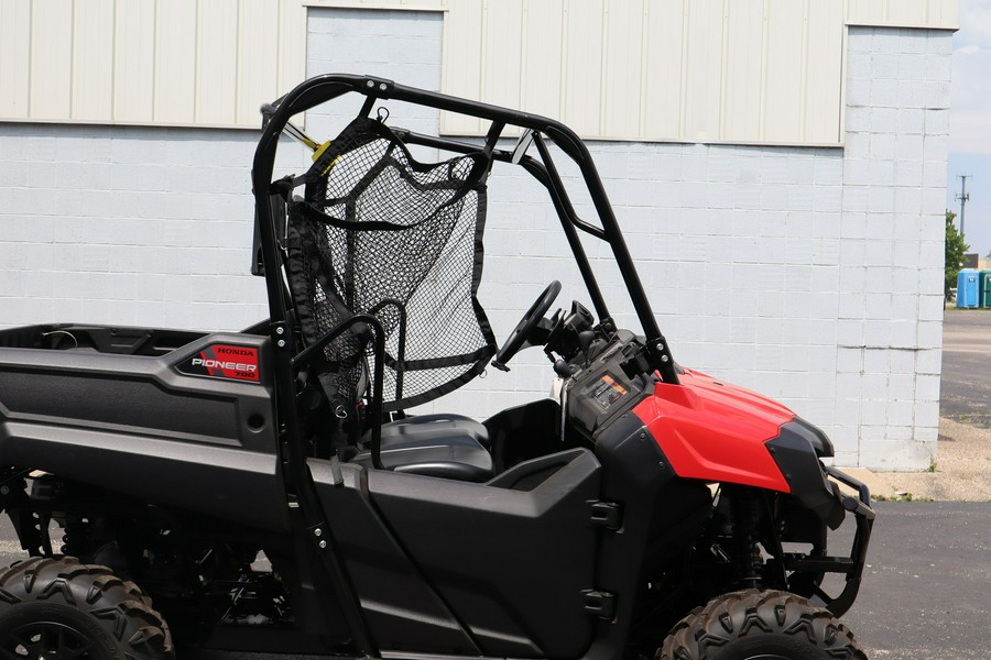 2025 Honda PIONEER 700 DELUXE